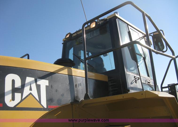 image for item B8199 1998 Caterpillar 980G wheel loader