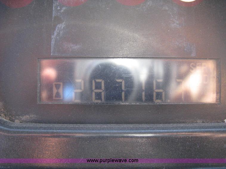 image for item B8199 1998 Caterpillar 980G wheel loader