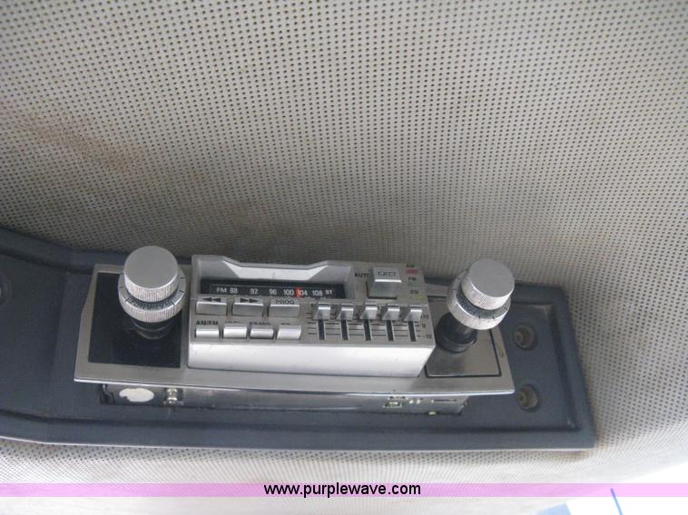 image for item B8199 1998 Caterpillar 980G wheel loader