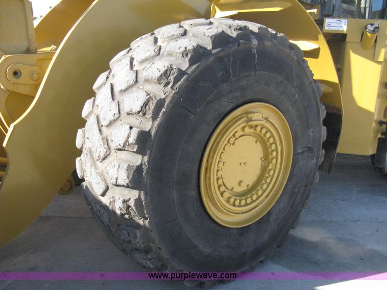 image for item B8199 1998 Caterpillar 980G wheel loader