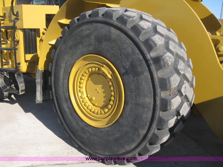 image for item B8199 1998 Caterpillar 980G wheel loader