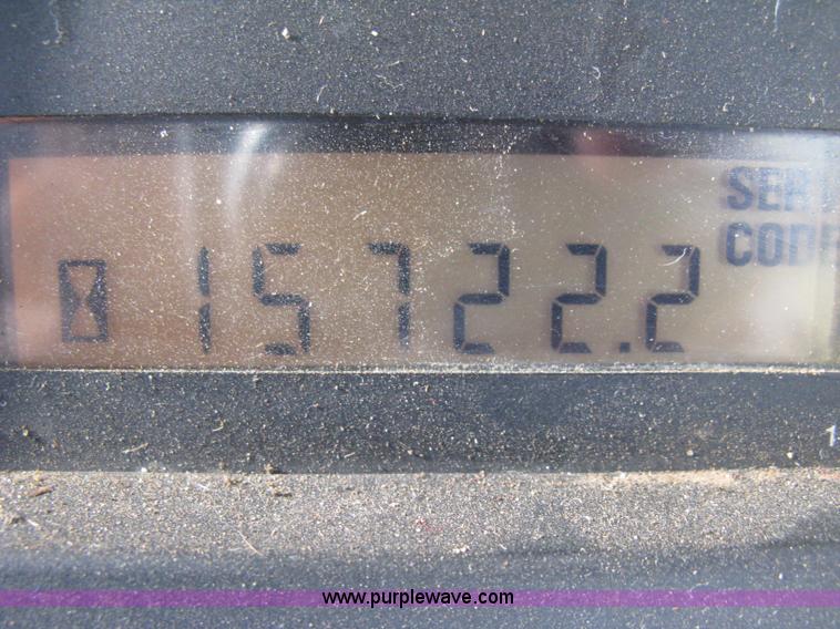 image for item B8200 1997 Caterpillar D6R XL dozer