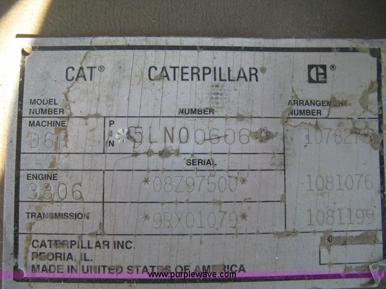 image for item B8200 1997 Caterpillar D6R XL dozer