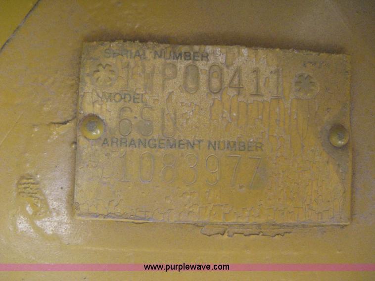 image for item B8200 1997 Caterpillar D6R XL dozer