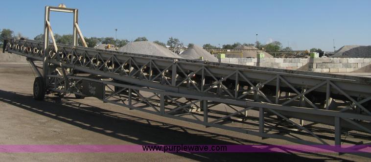 image for item B8201 Diesel powered aggregate conveyor