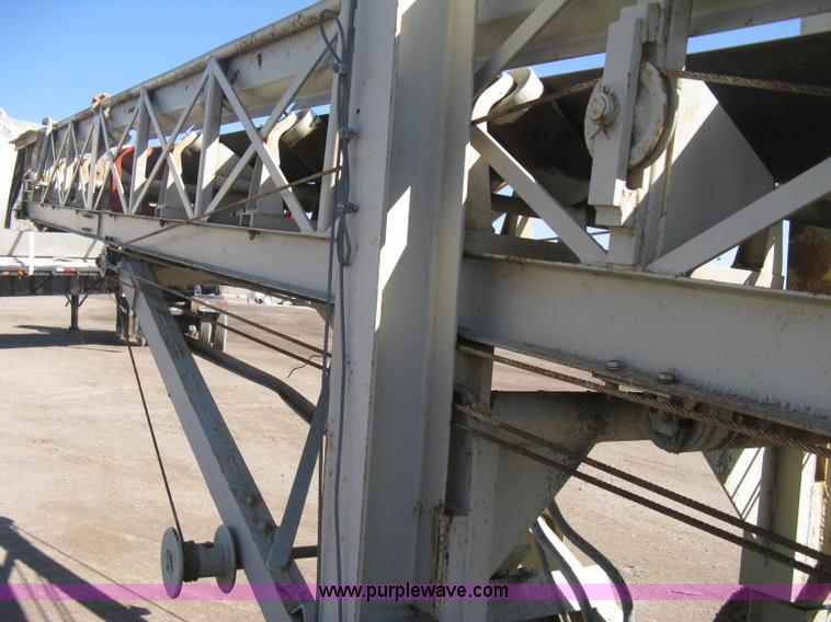 image for item B8201 Diesel powered aggregate conveyor
