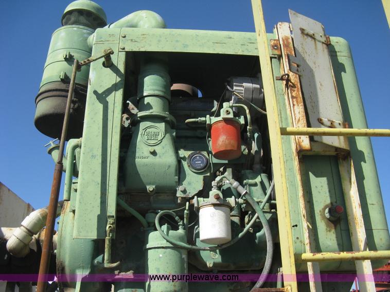 image for item B8201 Diesel powered aggregate conveyor