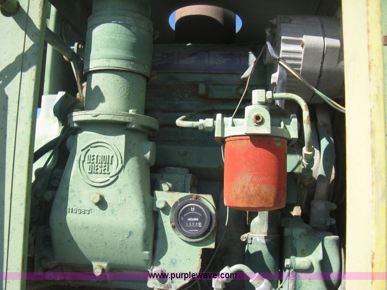 image for item B8201 Diesel powered aggregate conveyor