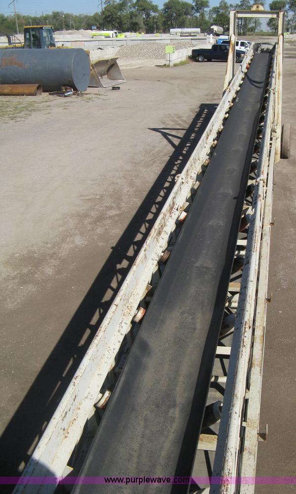 image for item B8201 Diesel powered aggregate conveyor