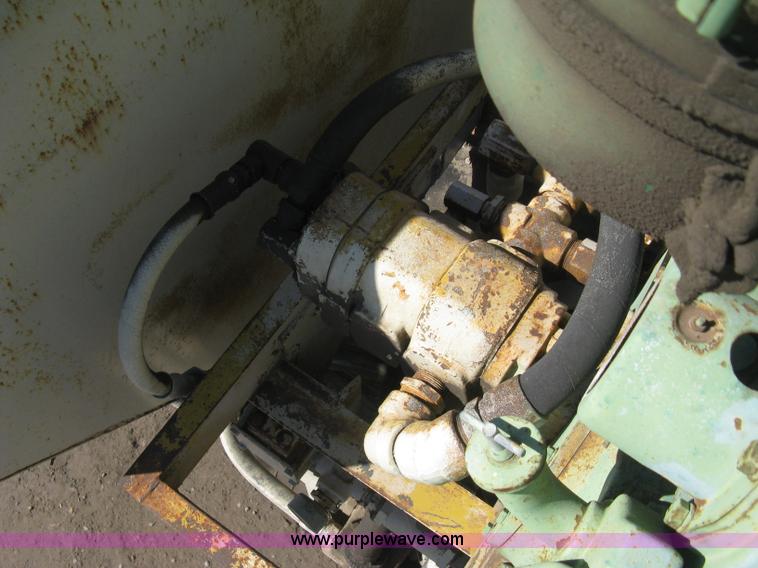 image for item B8201 Diesel powered aggregate conveyor