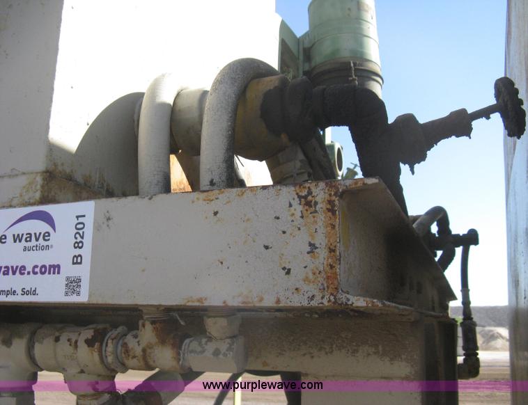 image for item B8201 Diesel powered aggregate conveyor