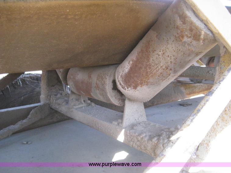 image for item B8201 Diesel powered aggregate conveyor