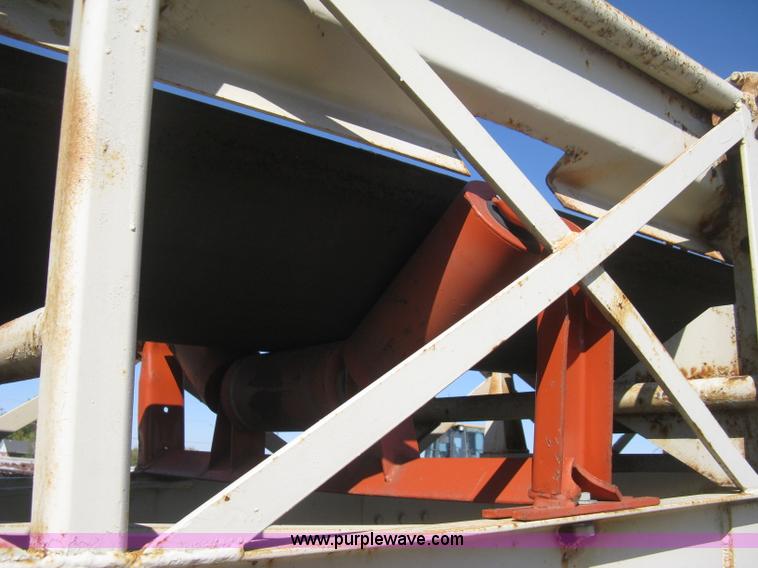 image for item B8201 Diesel powered aggregate conveyor