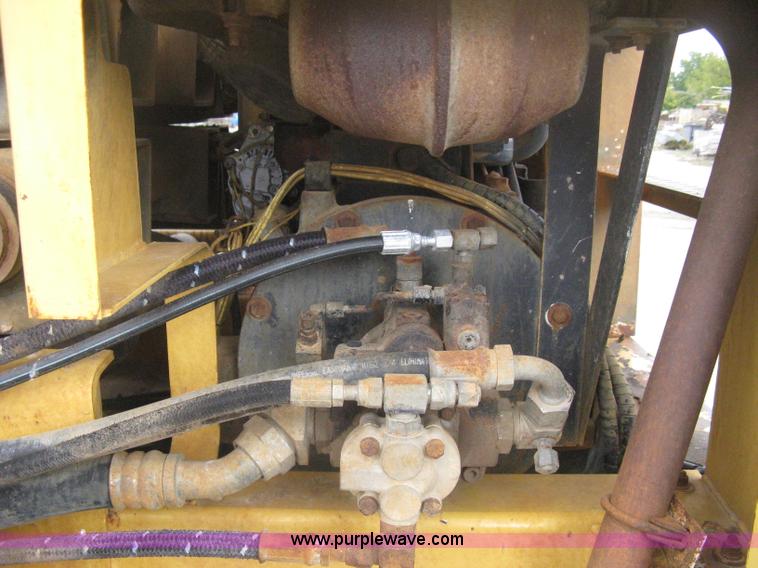 image for item B8295 1995 Grove SuperMax SM4688XT rough terrain scissor lift