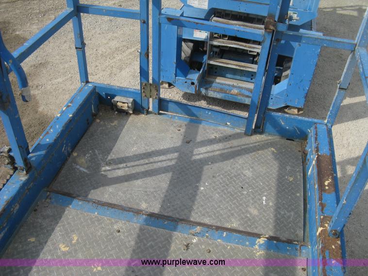 image for item B8298 2001 Genie GS-3268RT rough terrain scissor lift
