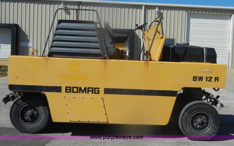 image for item D4941 Bomag BW12R pneumatic roller
