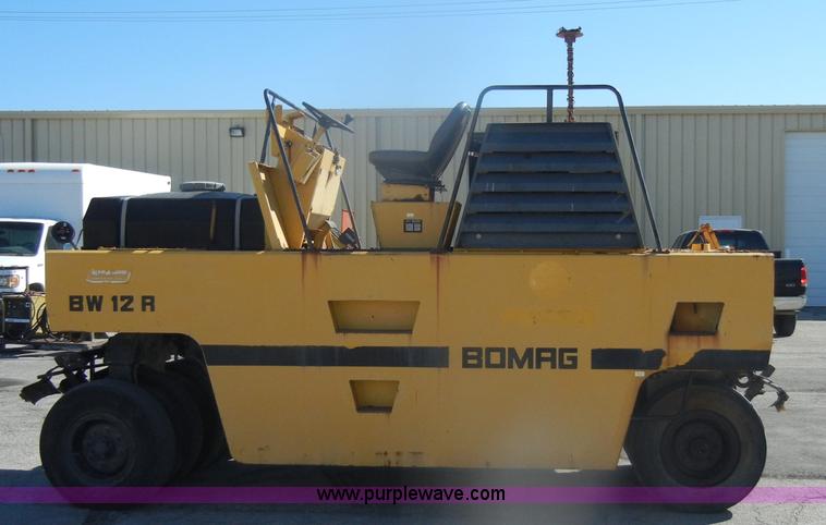 image for item D4941 Bomag BW12R pneumatic roller