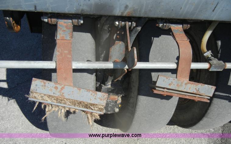 image for item D4941 Bomag BW12R pneumatic roller