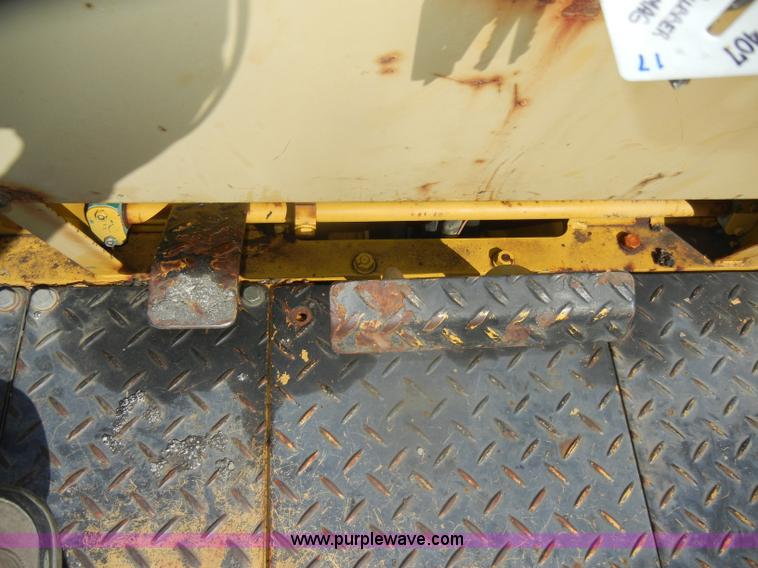 image for item D4941 Bomag BW12R pneumatic roller