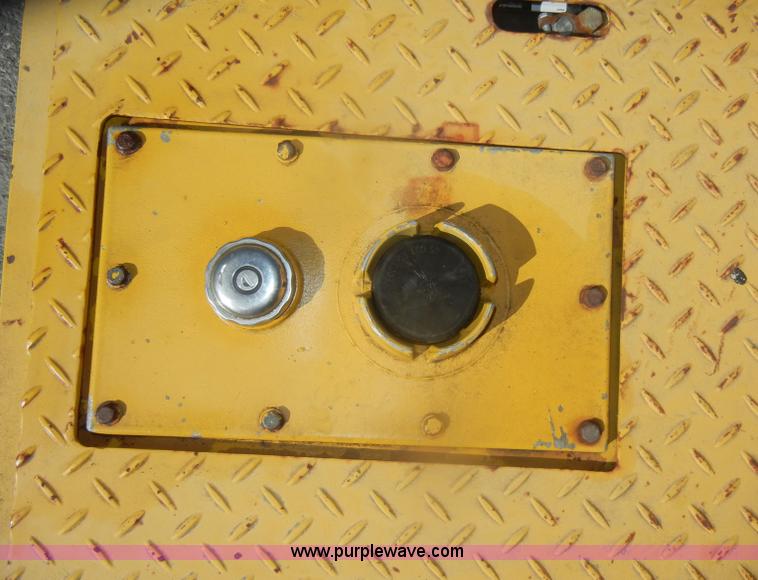 image for item D4941 Bomag BW12R pneumatic roller