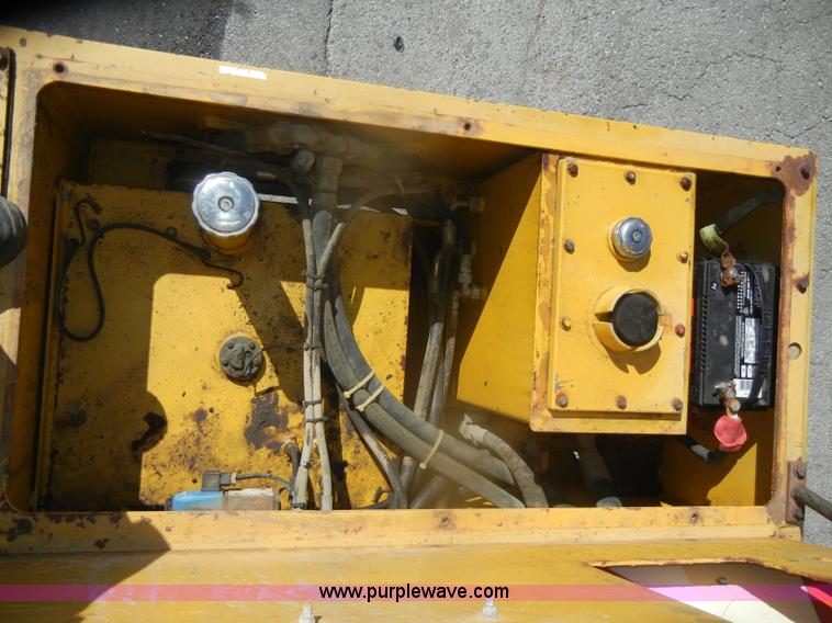 image for item D4941 Bomag BW12R pneumatic roller