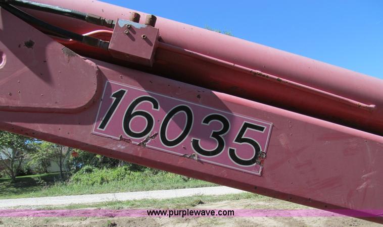 image for item E3516 1995 IMT 16035 sheet rock crane