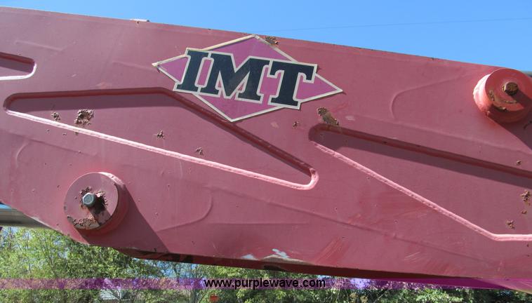 image for item E3516 1995 IMT 16035 sheet rock crane