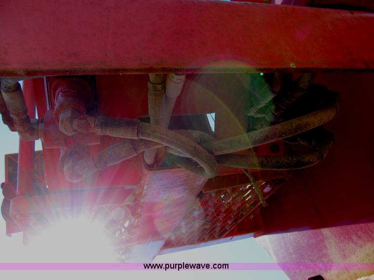 image for item E3516 1995 IMT 16035 sheet rock crane