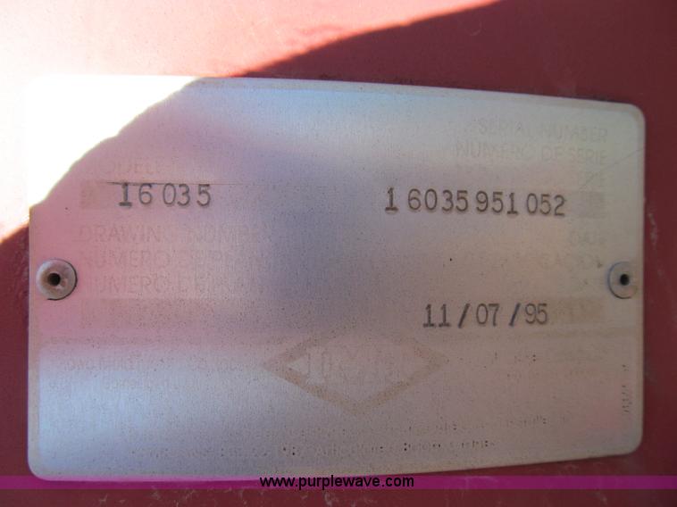 image for item E3516 1995 IMT 16035 sheet rock crane