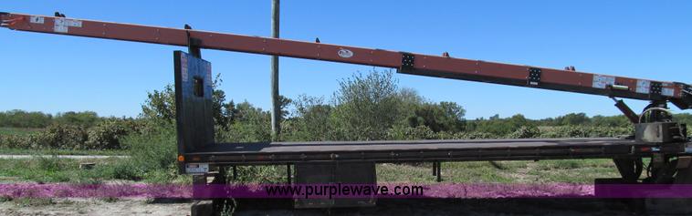 image for item E3518 2009 Cleasby shingle conveyor