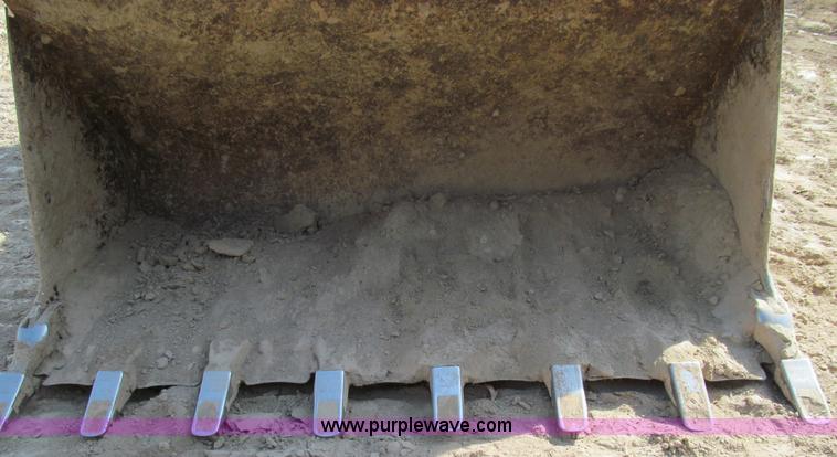 image for item E3528 1996 Caterpillar 963B track loader