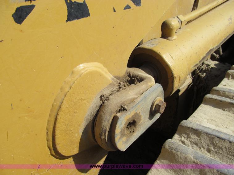image for item E3528 1996 Caterpillar 963B track loader
