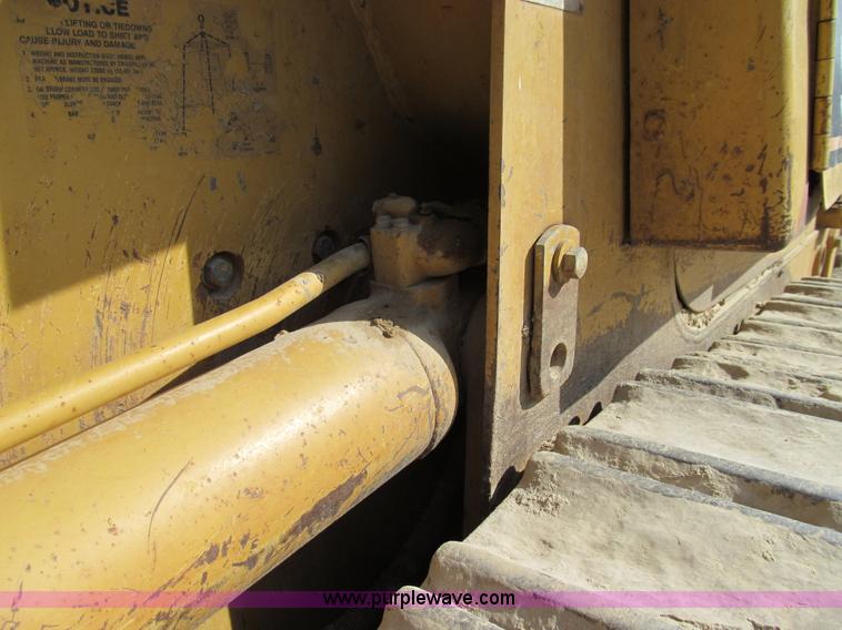 image for item E3528 1996 Caterpillar 963B track loader