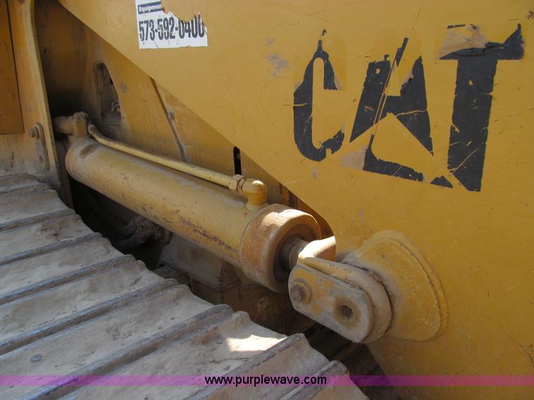 image for item E3528 1996 Caterpillar 963B track loader