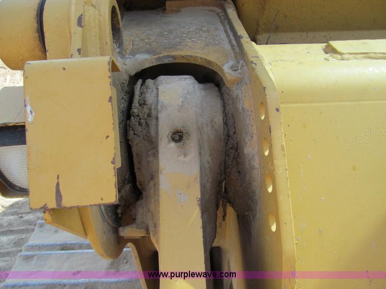 image for item E3528 1996 Caterpillar 963B track loader