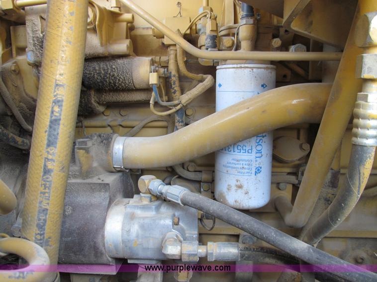 image for item E3528 1996 Caterpillar 963B track loader