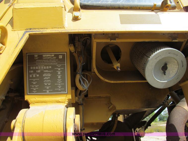 image for item E3528 1996 Caterpillar 963B track loader