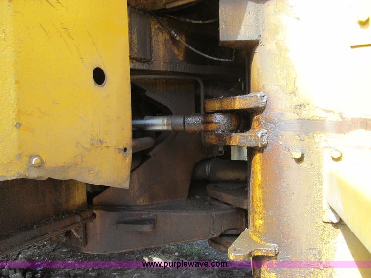 image for item E3531 1964 Caterpillar 966B wheel loader