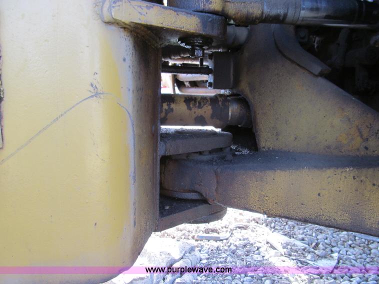 image for item E3531 1964 Caterpillar 966B wheel loader