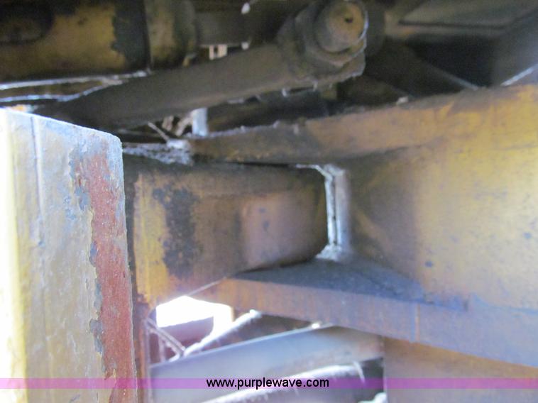 image for item E3531 1964 Caterpillar 966B wheel loader