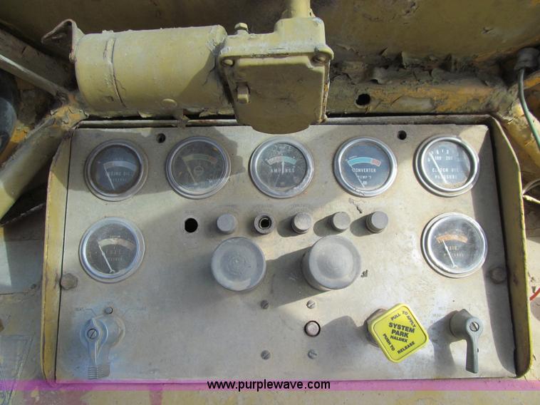 image for item E3531 1964 Caterpillar 966B wheel loader