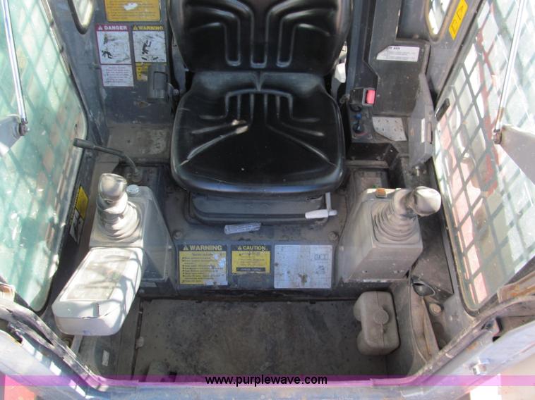 image for item E5580 2007 Takeuchi TL150 track skid steer