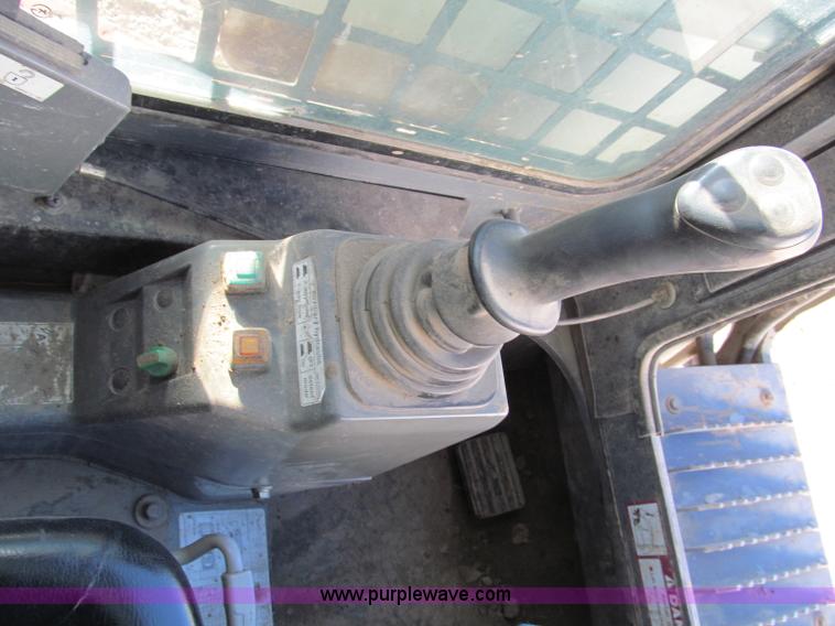 image for item E5580 2007 Takeuchi TL150 track skid steer