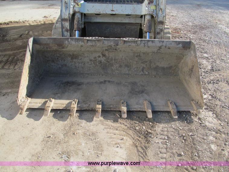 image for item E5580 2007 Takeuchi TL150 track skid steer