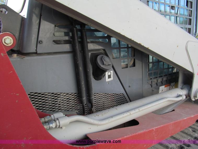 image for item E5580 2007 Takeuchi TL150 track skid steer