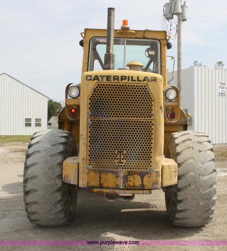 image for item F2527 1975 Caterpillar 966C wheel loader
