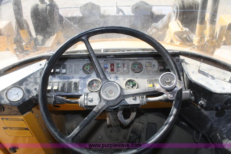 image for item F2610 1990 Michigan / Volvo L120 wheel loader