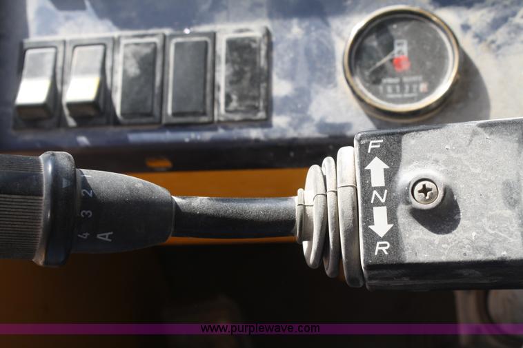 image for item F2610 1990 Michigan / Volvo L120 wheel loader