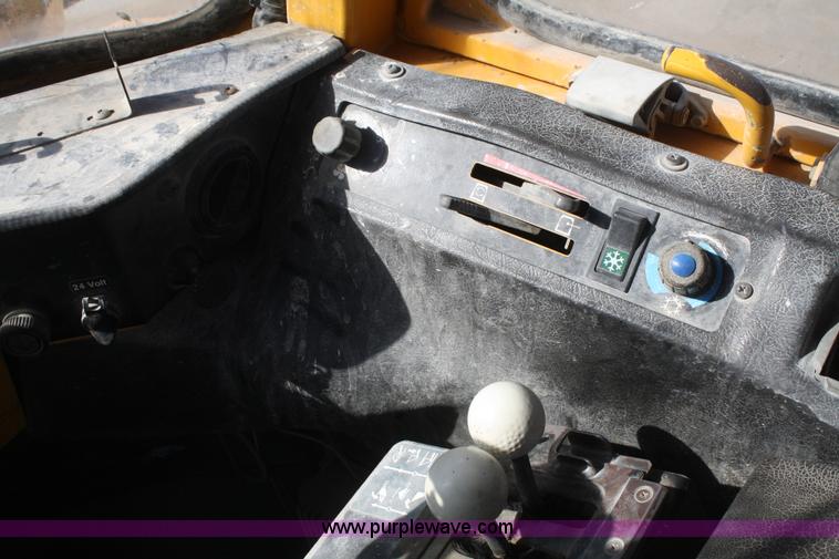 image for item F2610 1990 Michigan / Volvo L120 wheel loader
