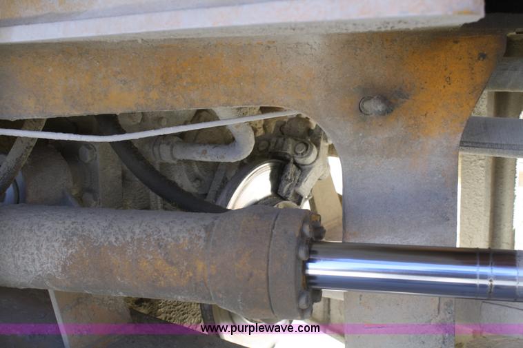 image for item F2610 1990 Michigan / Volvo L120 wheel loader